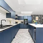 Stylish Abodes In - Sleeps 18 Lägenhet Leeds (West Yorkshire)